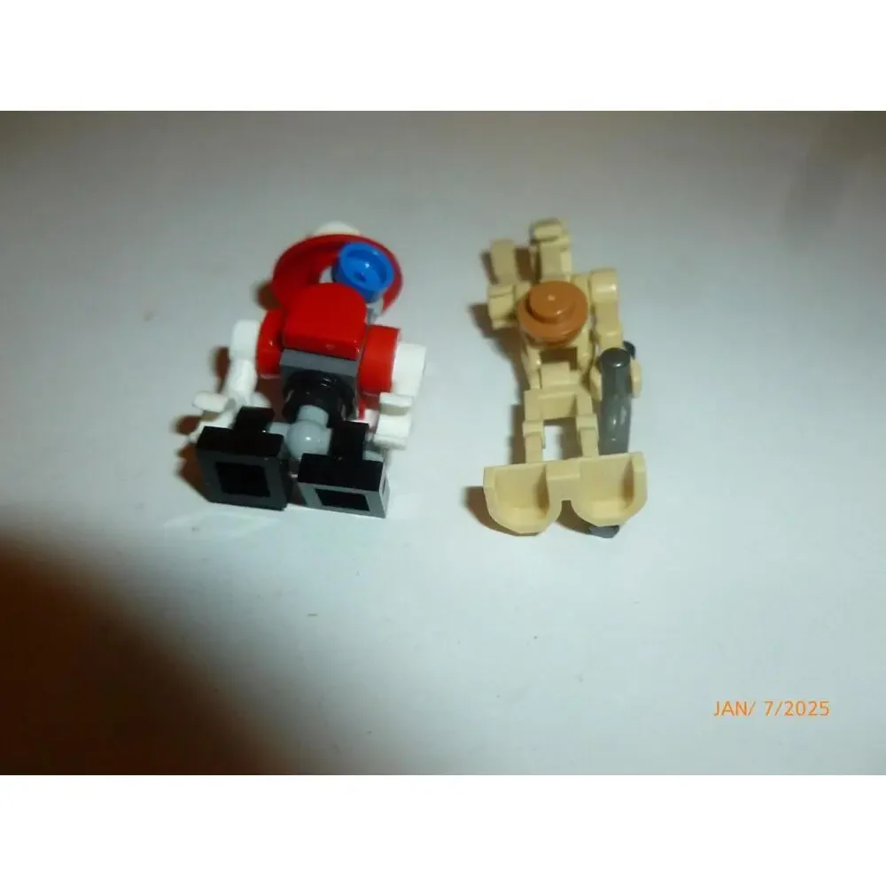 LEGO‎ Star Wars Minifig - sw0037 - Pit Droid Holiday & Battle
